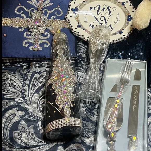 Quince accessories brand new